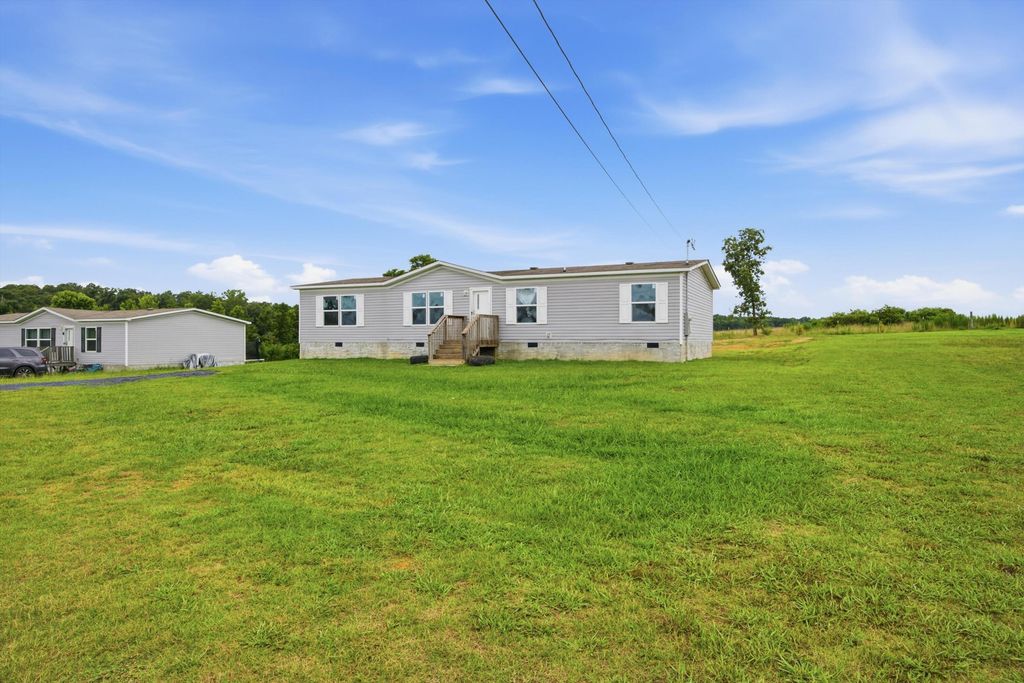 144 Deer Park Drive, Chatsworth, GA 30705