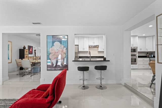 326 Seven Isles Drive, Fort Lauderdale, FL 33301