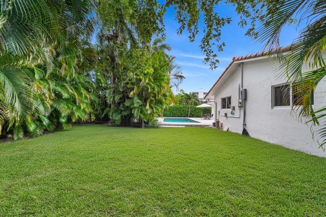 326 Seven Isles Drive, Fort Lauderdale, FL 33301