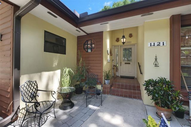 1121 SHOREWOOD DRIVE, Orlando, FL 32806