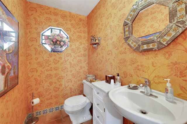 1121 SHOREWOOD DRIVE, Orlando, FL 32806