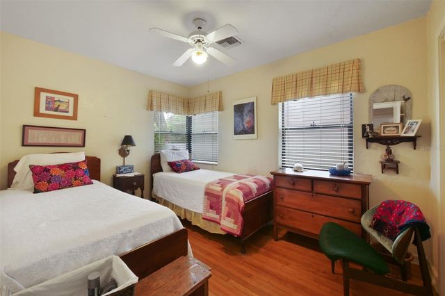 1121 SHOREWOOD DRIVE, Orlando, FL 32806