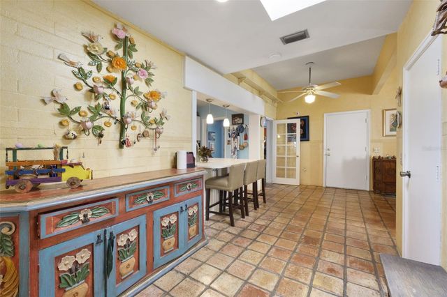 1121 SHOREWOOD DRIVE, Orlando, FL 32806