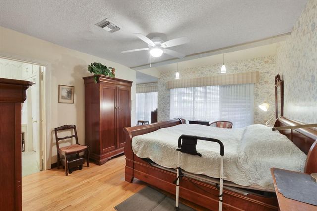1121 SHOREWOOD DRIVE, Orlando, FL 32806
