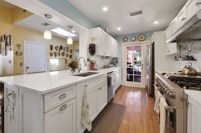 1121 SHOREWOOD DRIVE, Orlando, FL 32806