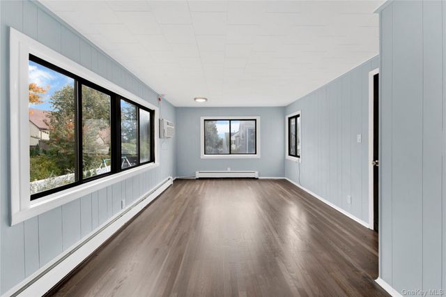 28 Crestmont Avenue, Yonkers, NY 10704