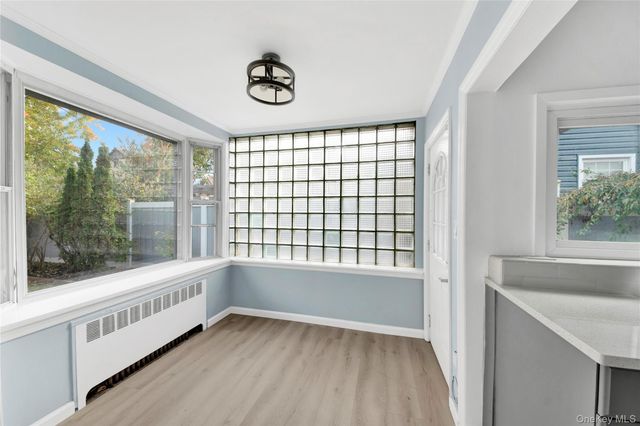 28 Crestmont Avenue, Yonkers, NY 10704