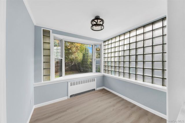 28 Crestmont Avenue, Yonkers, NY 10704