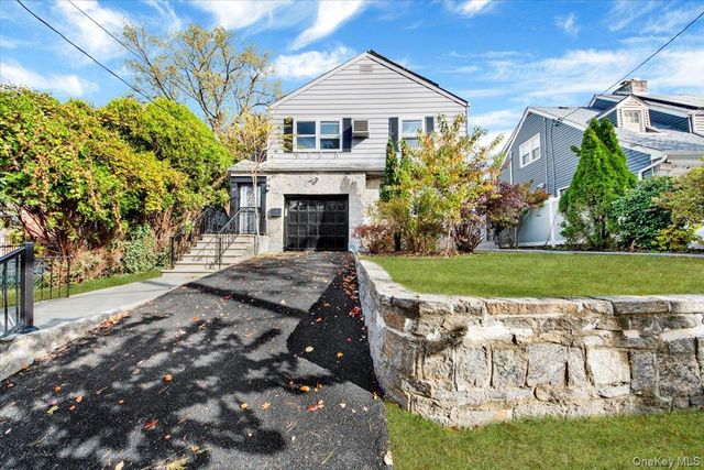 28 Crestmont Avenue, Yonkers, NY 10704