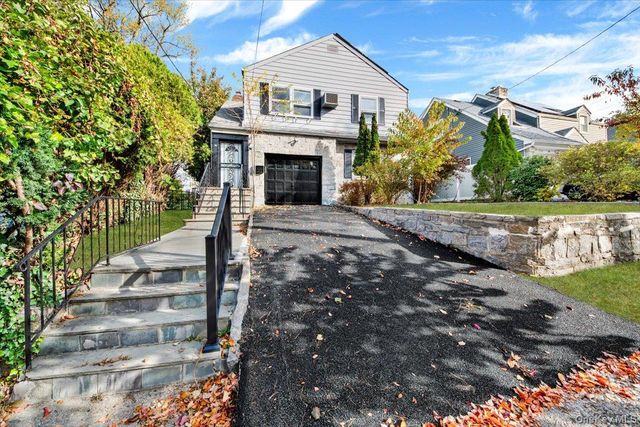 28 Crestmont Avenue, Yonkers, NY 10704