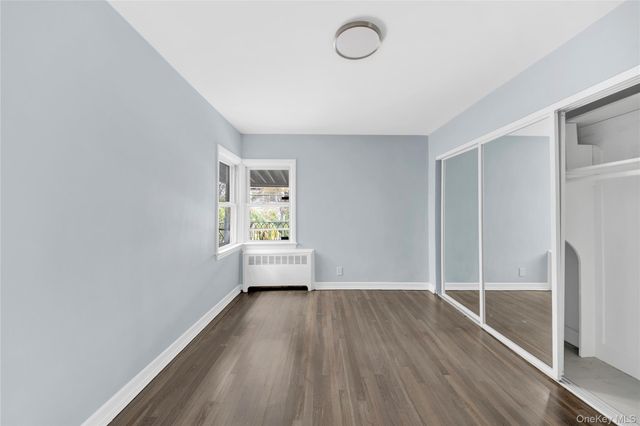 28 Crestmont Avenue, Yonkers, NY 10704