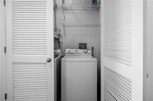 3445 Stratford NE Road 1101, Atlanta, GA 30326