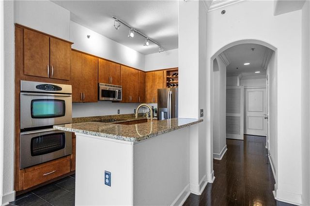 3445 Stratford NE Road 1101, Atlanta, GA 30326