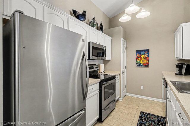 7241 Kings Way, Flushing Charter Township, MI 48433