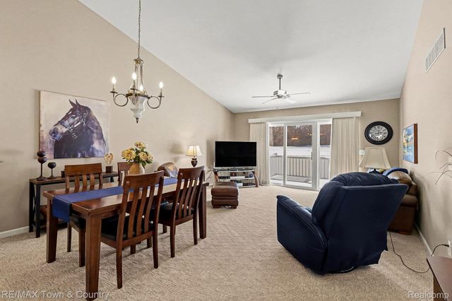 7241 Kings Way, Flushing Charter Township, MI 48433