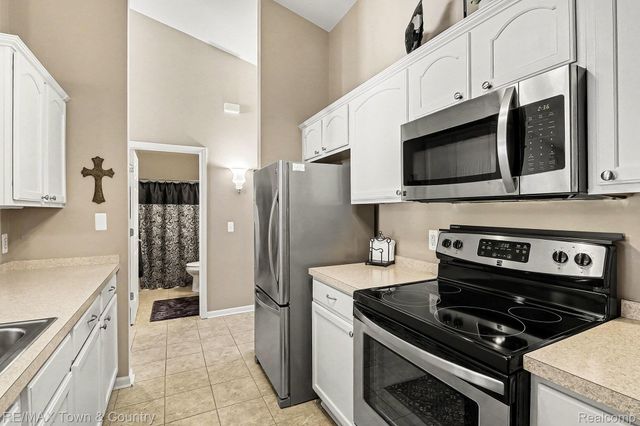 7241 Kings Way, Flushing Charter Township, MI 48433