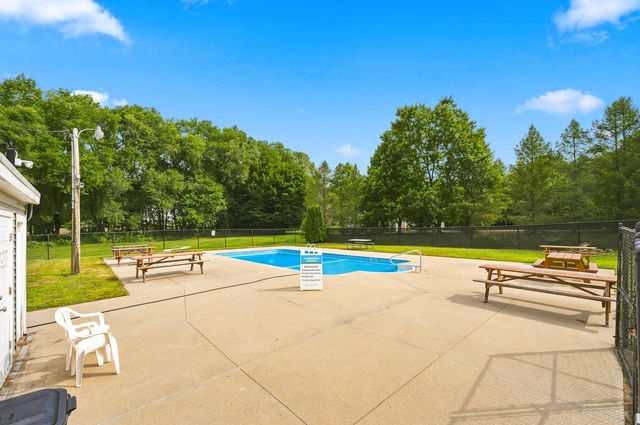 101G Capitol Hill Drive, Londonderry, NH 03053