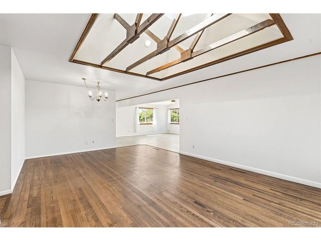 1311 Acacia Dr, Colorado Springs, CO 80907