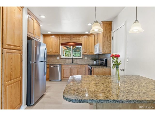 1311 Acacia Dr, Colorado Springs, CO 80907