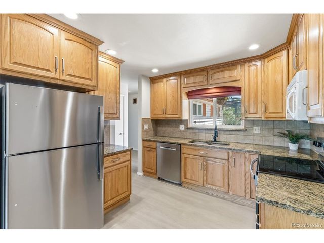 1311 Acacia Dr, Colorado Springs, CO 80907