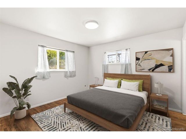 1311 Acacia Dr, Colorado Springs, CO 80907