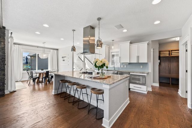 3674 Berkshire Parkway, Clive, IA 50325