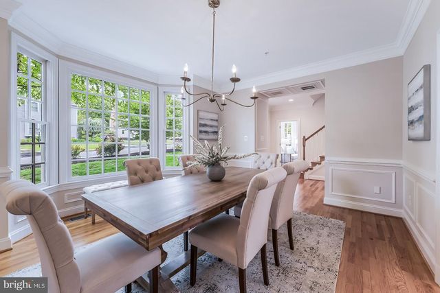 5221 LOCUST AVE, Bethesda, MD 20814