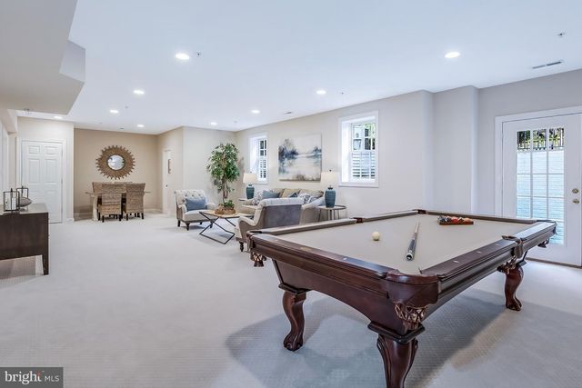 5221 LOCUST AVE, Bethesda, MD 20814