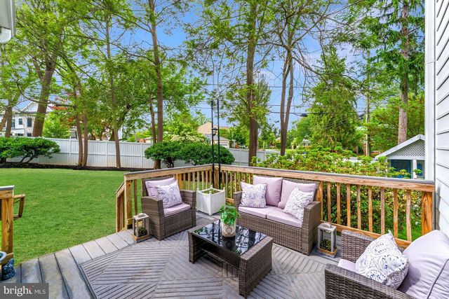 5221 LOCUST AVE, Bethesda, MD 20814