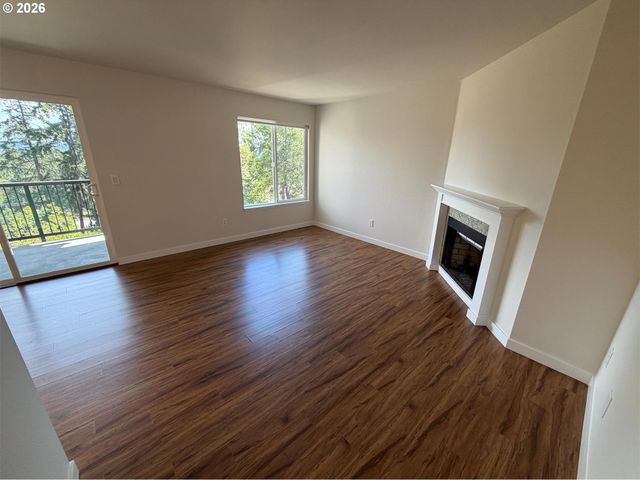 20130 LARKSPUR Ln 95, West Linn, OR 97068