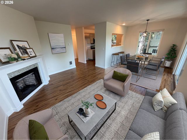 20130 LARKSPUR Ln 95, West Linn, OR 97068