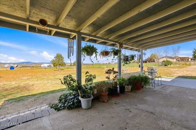 1180 W ROLLING HILLS Road, Paulden, AZ 86334