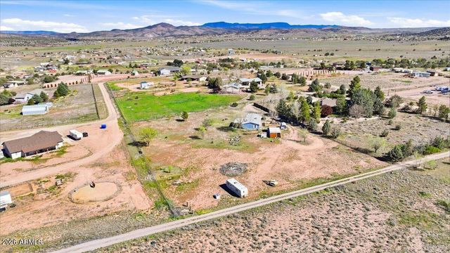 1180 W ROLLING HILLS Road, Paulden, AZ 86334