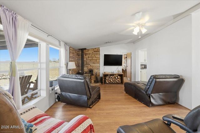 1180 W ROLLING HILLS Road, Paulden, AZ 86334