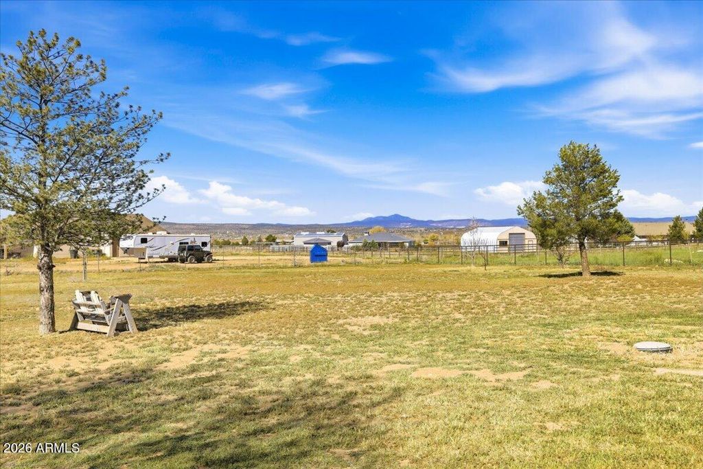 Image 22 of property listing at 1180 W ROLLING HILLS Road, Paulden, AZ 86334