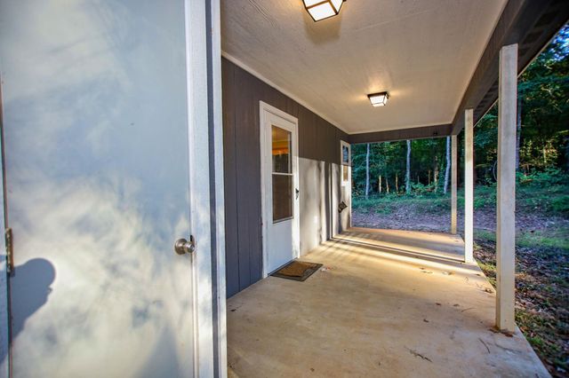 477 Lakeshore Drive, Hemphill, TX 75948