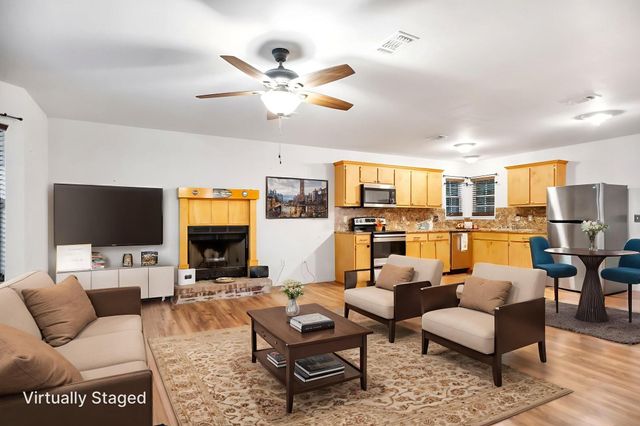 477 Lakeshore Drive, Hemphill, TX 75948