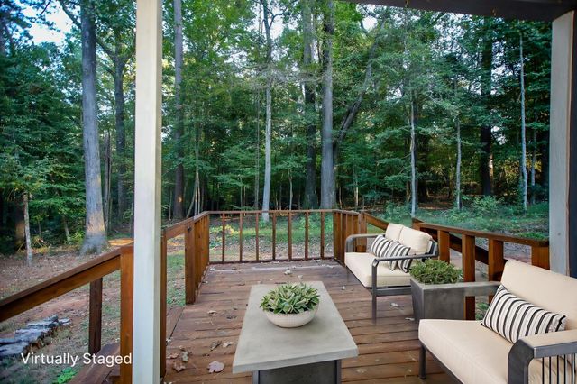 477 Lakeshore Drive, Hemphill, TX 75948