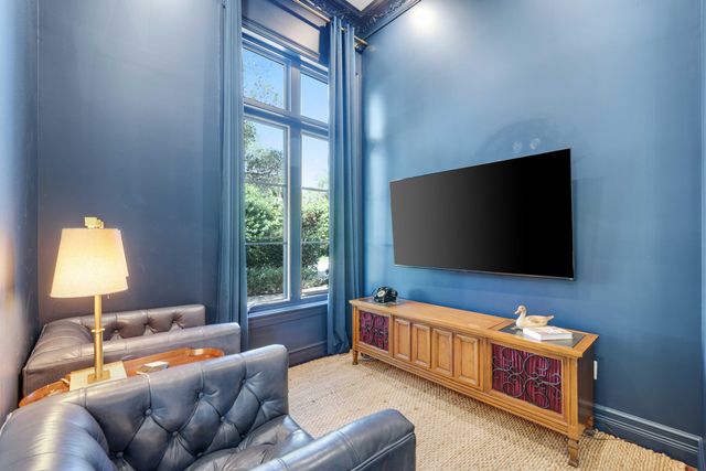 800 NE 4th Street, Boca Raton, FL 33432