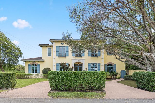 800 NE 4th Street, Boca Raton, FL 33432