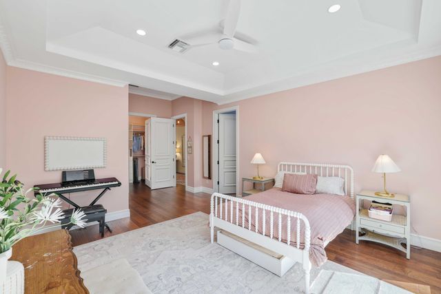 800 NE 4th Street, Boca Raton, FL 33432