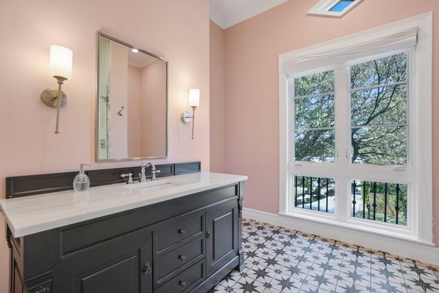 800 NE 4th Street, Boca Raton, FL 33432