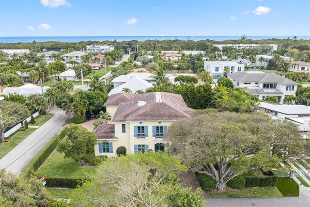 800 NE 4th Street, Boca Raton, FL 33432