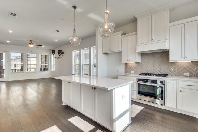 3730 Pelican Rest Way, Arlington, TX 76005
