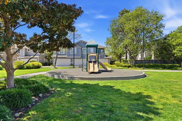 5 Pond Court, Milpitas, CA 95035