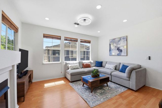 5 Pond Court, Milpitas, CA 95035