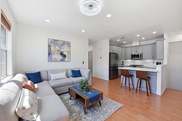 5 Pond Court, Milpitas, CA 95035
