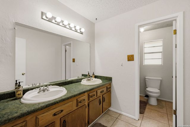 105 Deer Run, Pleasanton, TX 78064