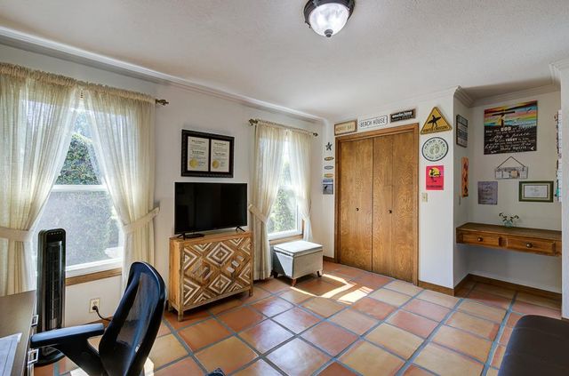 3250 W Fremont Avenue, Fresno, CA 93711