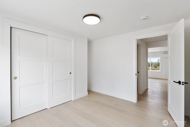 77 Diamond Avenue, Electric City, WA 99123